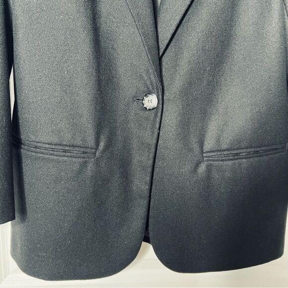 Sag Harbor Women's Wool Blazer Black 8P One Button Super Soft Lined Hip Length - Picture 2 of 8